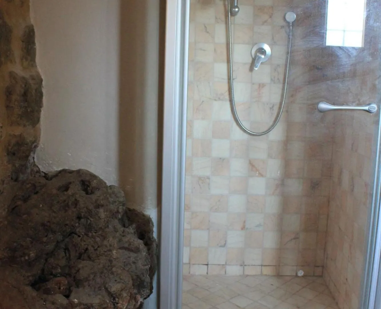 Bed & Breakfast Bed and Breakfast Roccia Cerbaia Sovicille