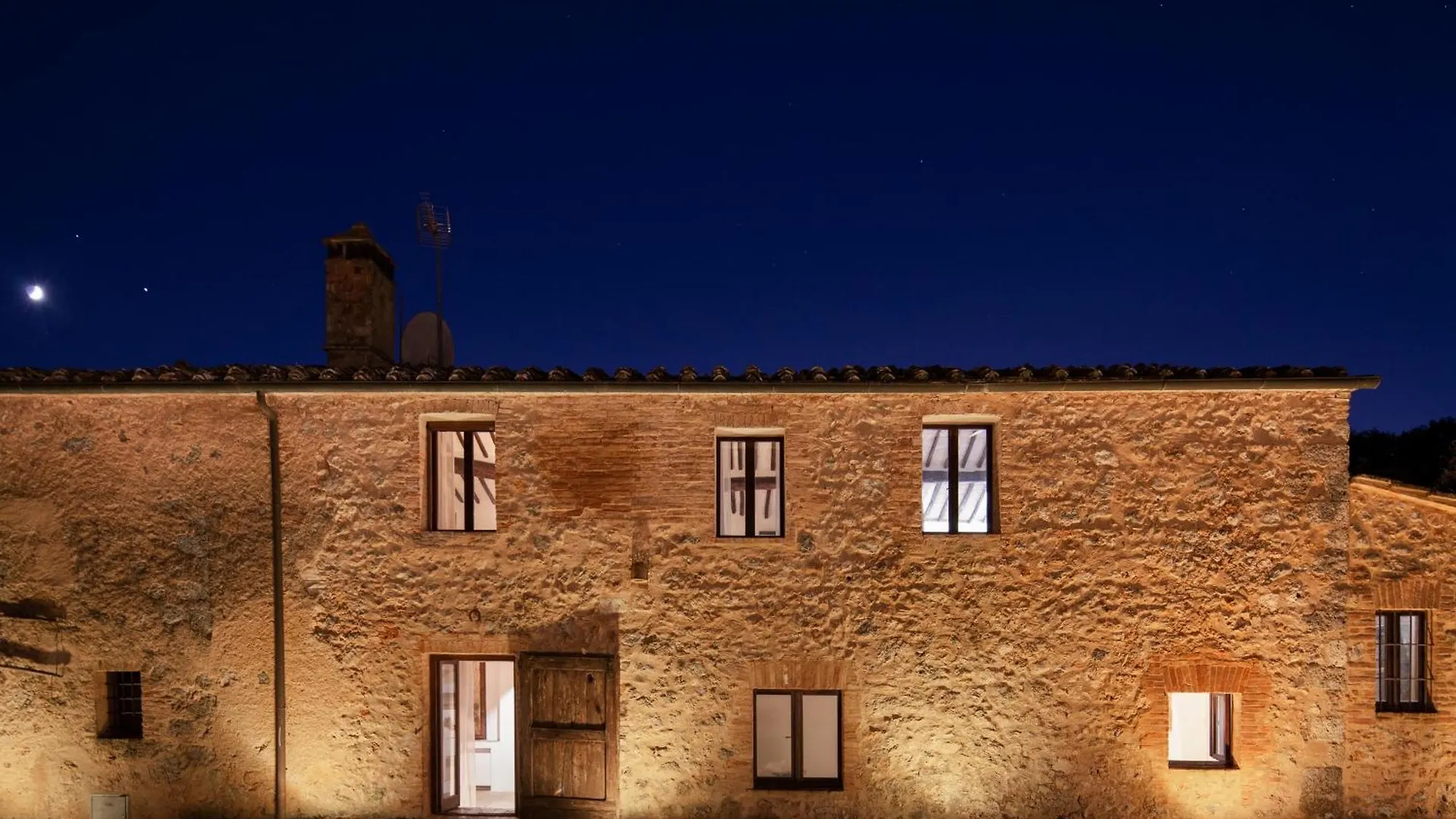 Bed and Breakfast Roccia Cerbaia Sovicille 0*,  Italia